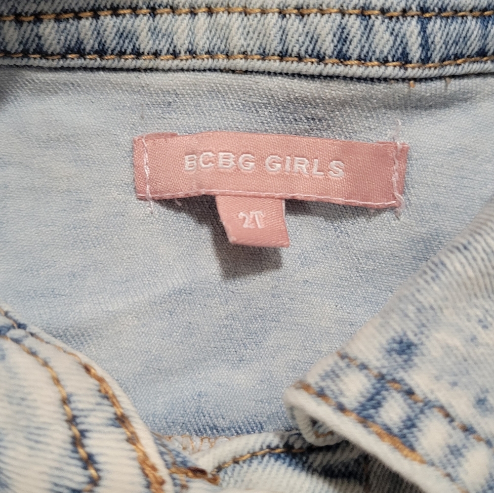 BCBG Sz 2T Light Denim Jacket - Picture 7 of 7